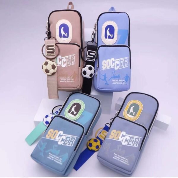 FOOTBALL POUCH